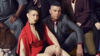 《羊蹄山》女主演员晒与众演员合照：C位出镜露大雷!