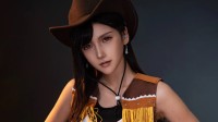 国内美女《FF7》蒂法COS！还原度之高令人惊叹