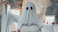 万圣节幽灵COS“大”的吓人 小姐姐蒙面玩反差