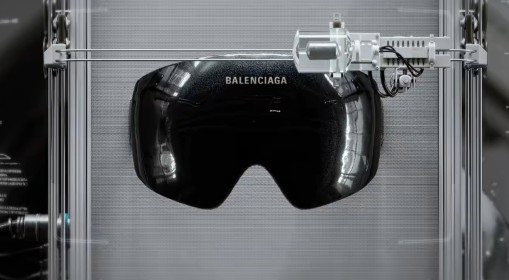 《绝地求生》巴黎世家联动预告片